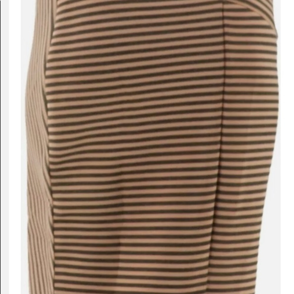 G.I.L.I. Asymmetrical Stripe Faux Wrap Scuba Skirt “Doe” Sexy Career Size 2 New - Picture 4 of 7